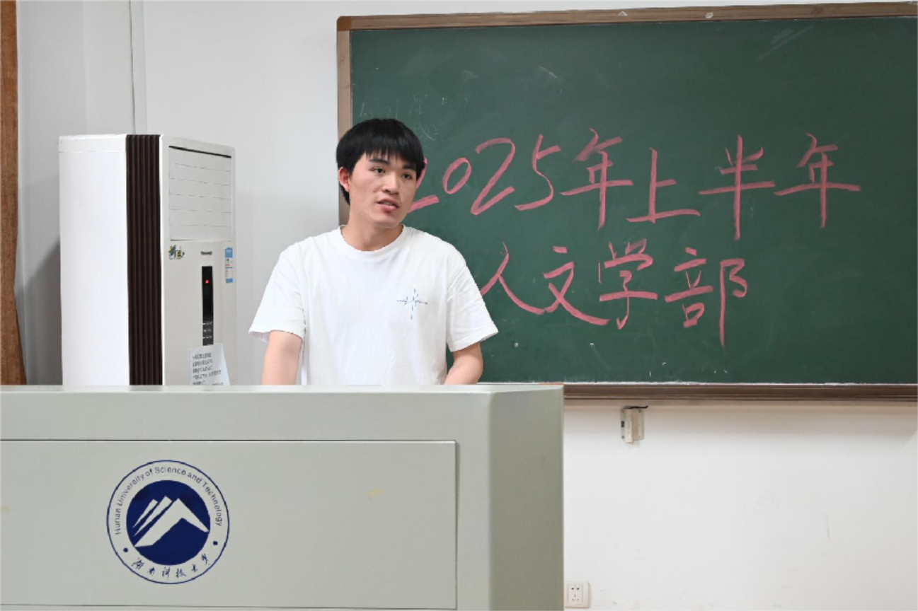 8b143ac87da14469b5cc4f101be1be72.png